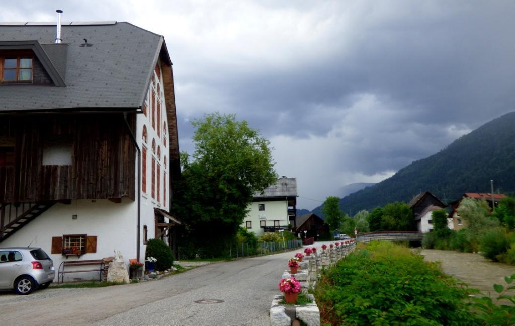 Mooki Country Apartment Villach Exterior foto